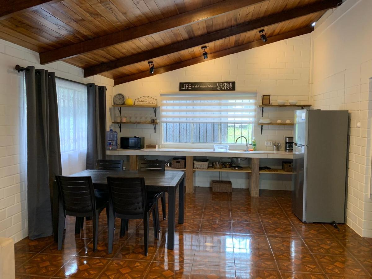 High-End Holiday Cabin - Tungurahua Hot Springs Baños Eksteriør bilde